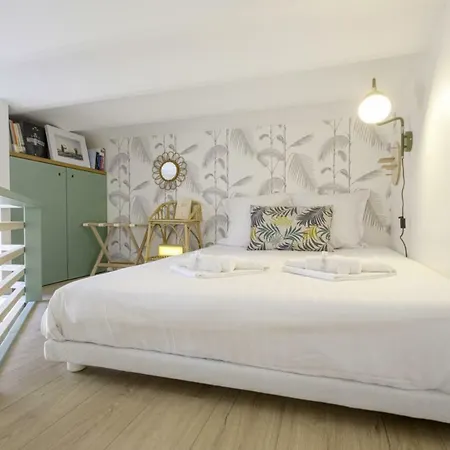 Studio Of Design Close To The Beaches Of - Welkeys Apartment *